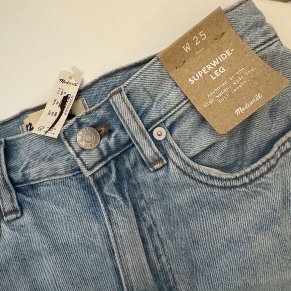 $138 Madewell NWT T Superwide-Leg Jeans in Ahern Wash: Airy Denim Edition size 2 - Picture 4 of 6